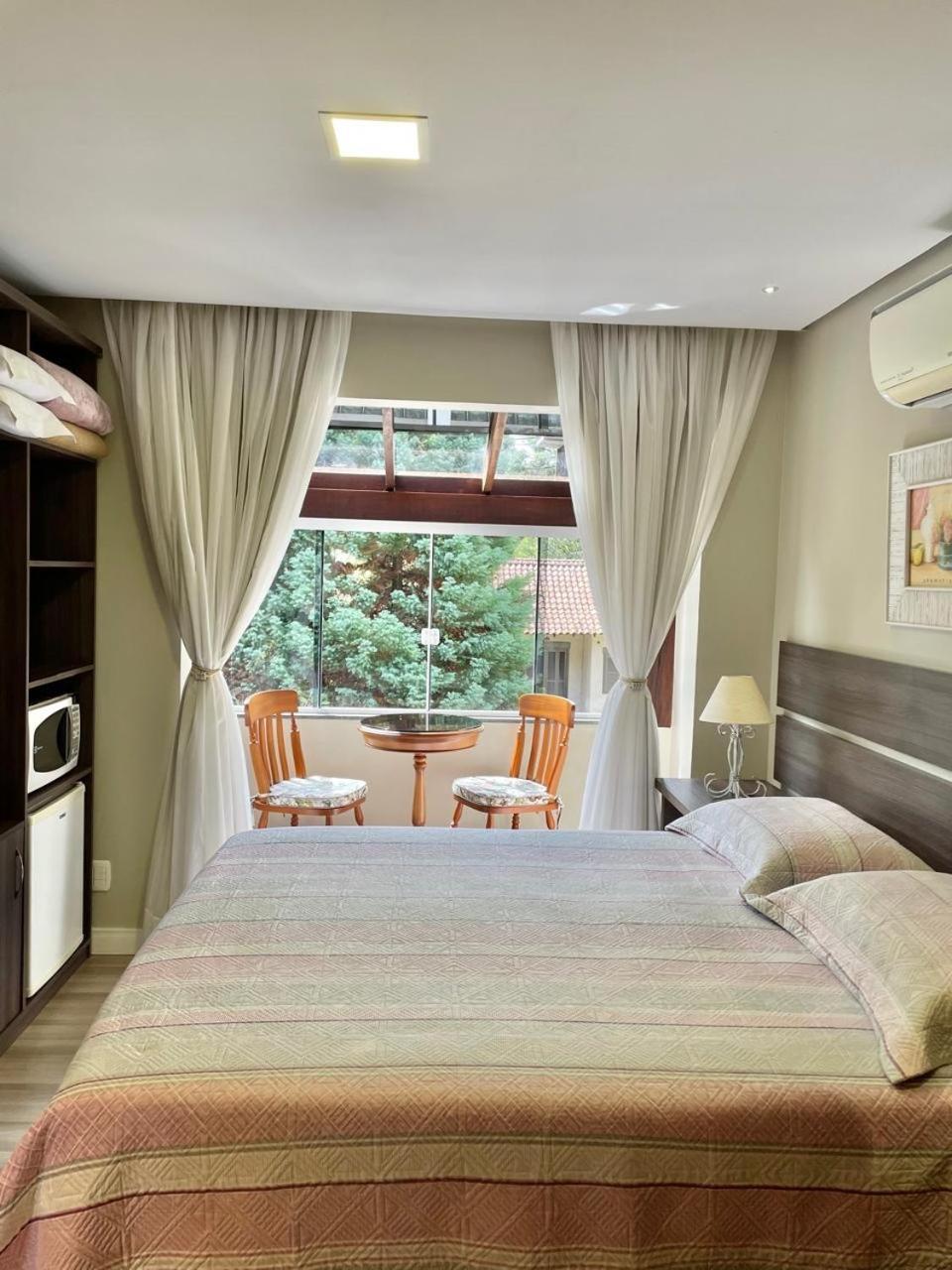 Residencial Jardim Dos Pinheiros 279 Lejlighed Canela Eksteriør billede