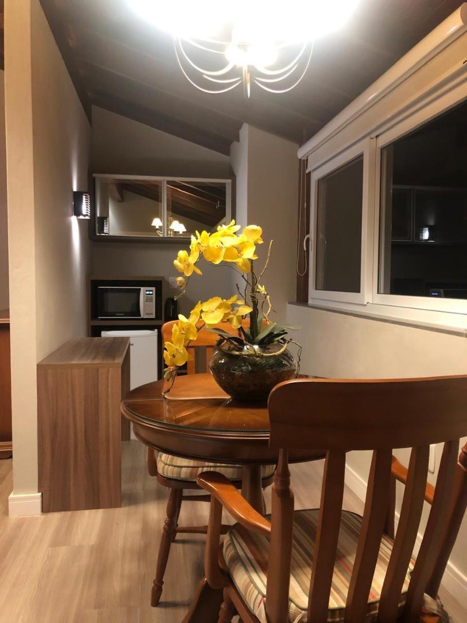 Residencial Jardim Dos Pinheiros 279 Lejlighed Canela Eksteriør billede