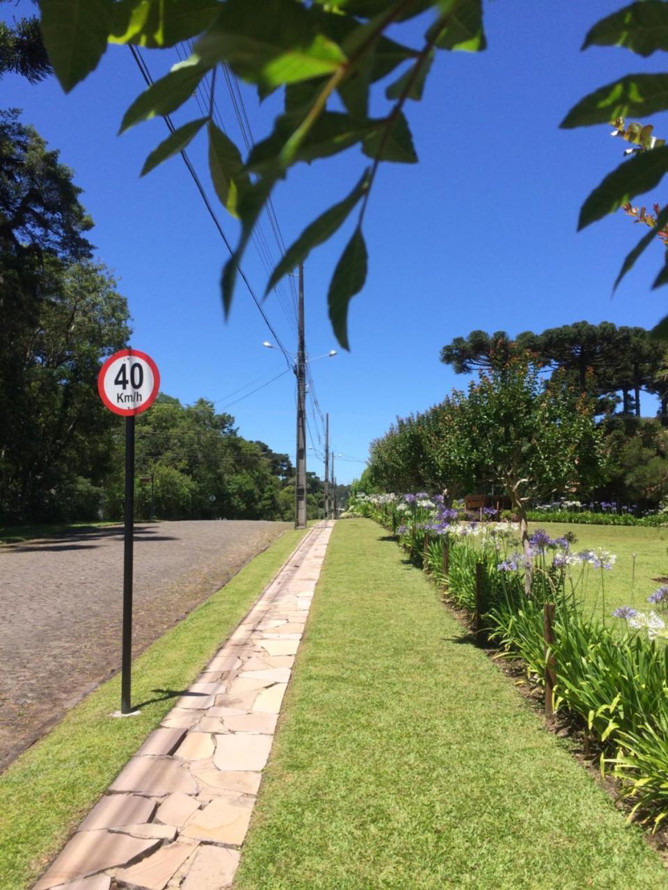 Residencial Jardim Dos Pinheiros 279 Lejlighed Canela Eksteriør billede